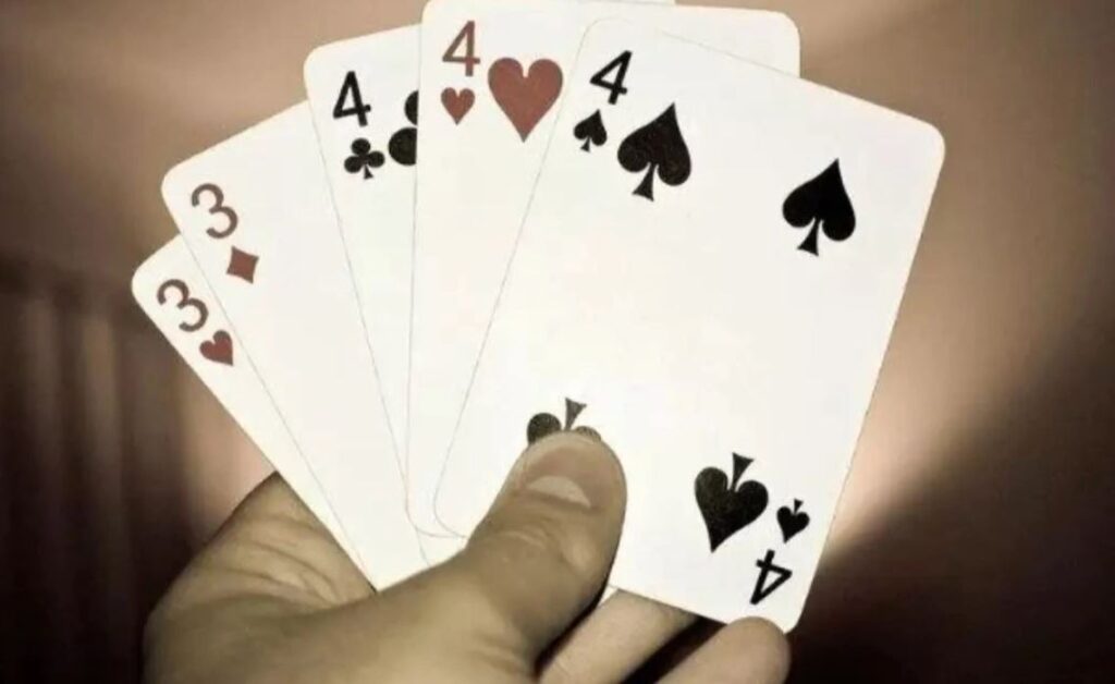 mẹo chơi Ngũ linh Blackjack