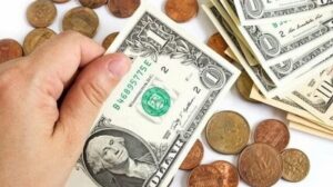 Mơ thấy tiền đánh con gì ăn